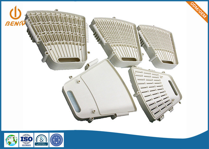 Piezas plásticas de encargo de la inyección ISO9001 para los vehículos de New Energy
