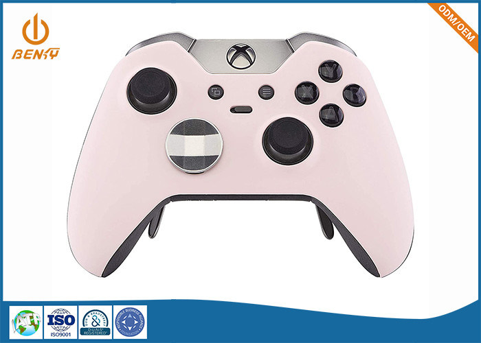 Piezas plásticas de encargo de la inyección de S136 SKD61 para el regulador inalámbrico del juego